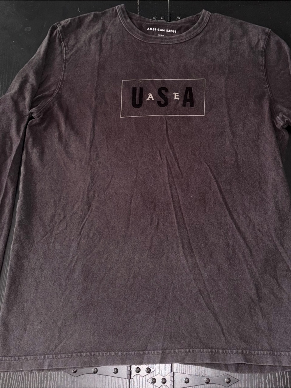 American Eagle Outfitters Men’s Long-Sleeve USA Logo Tee - Charcoal